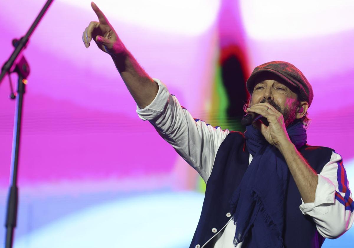 Juan Luis Guerra llena Gijón de burbujas de amor