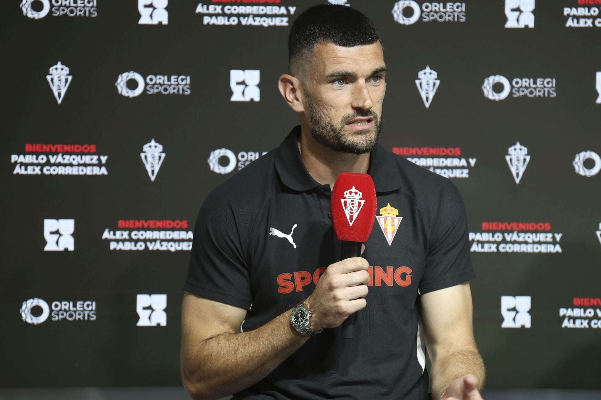 Así fue la presentación oficial de Álex Corredera y Pablo Vázquez en el Sporting