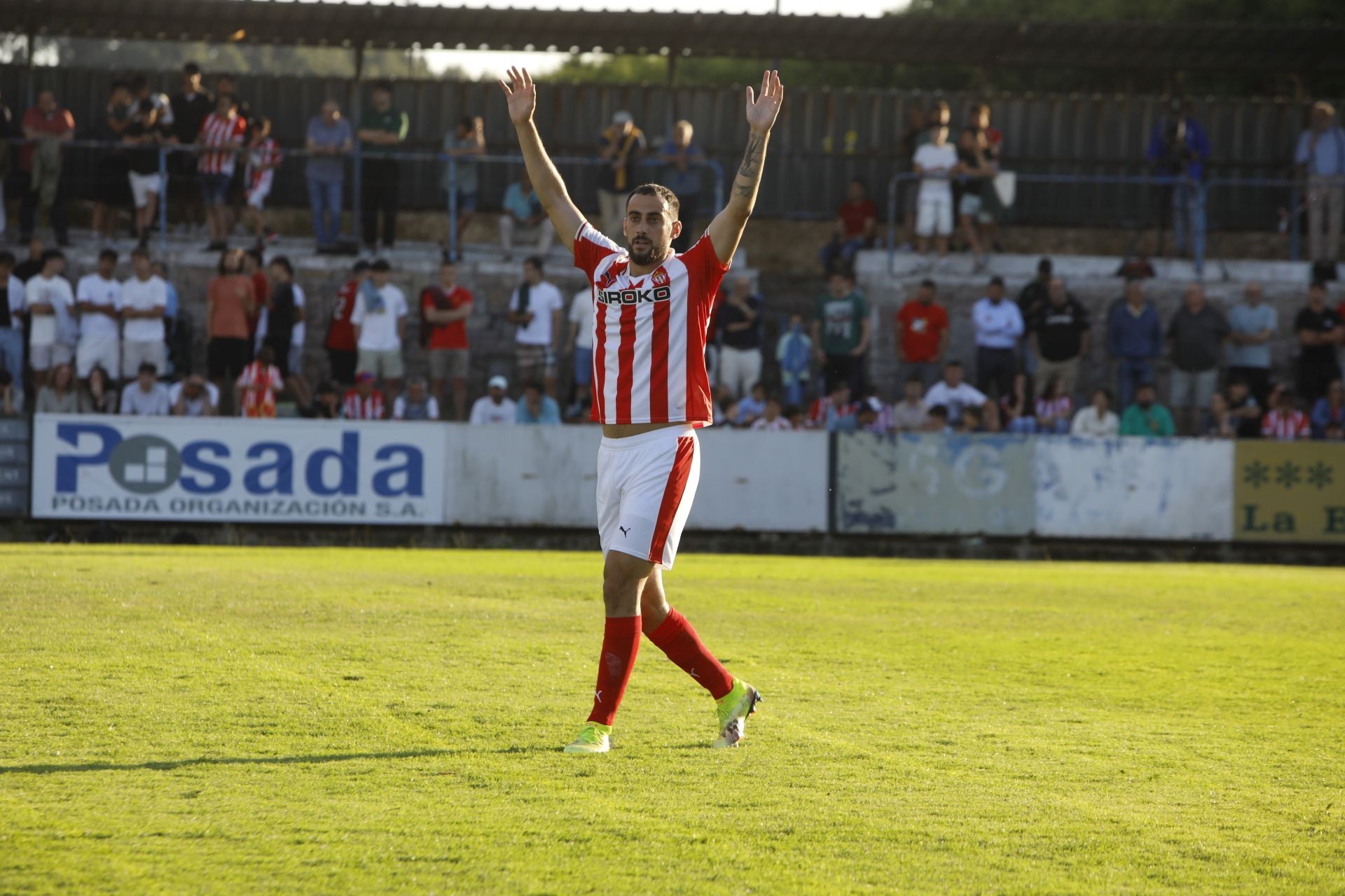 Las mejores imágenes del Marino de Luanco - Sporting de Gijón