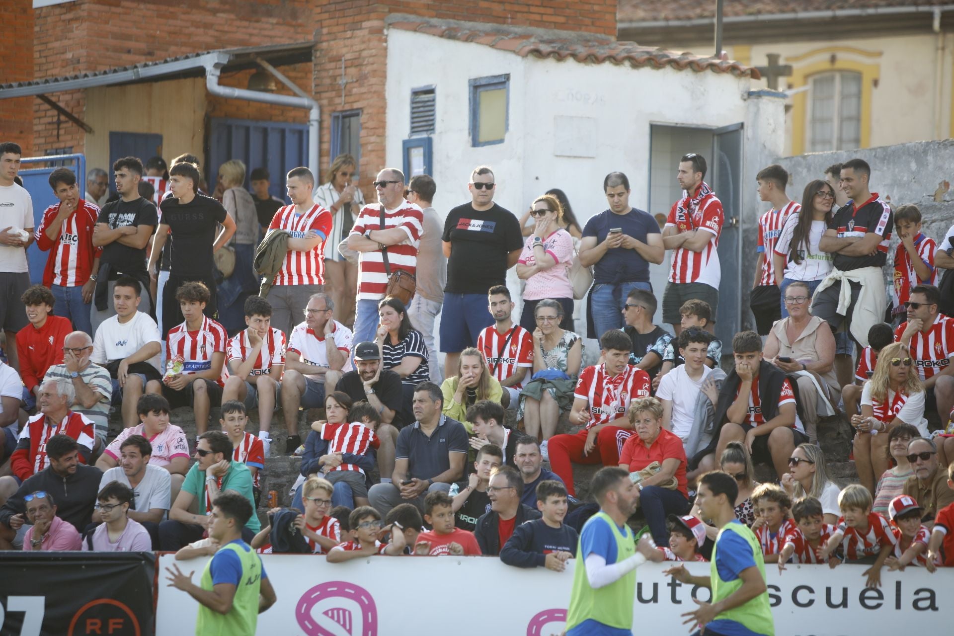Las mejores imágenes del Marino de Luanco - Sporting de Gijón