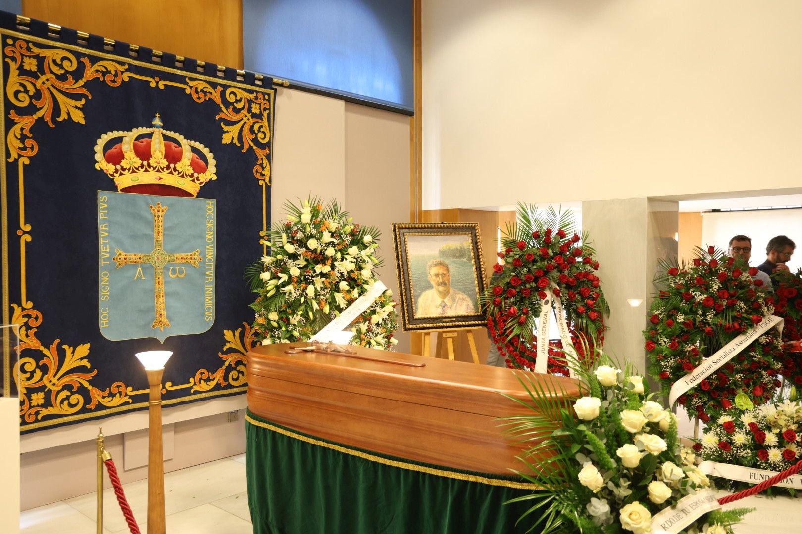 Asturias despide a Antonio Trevín