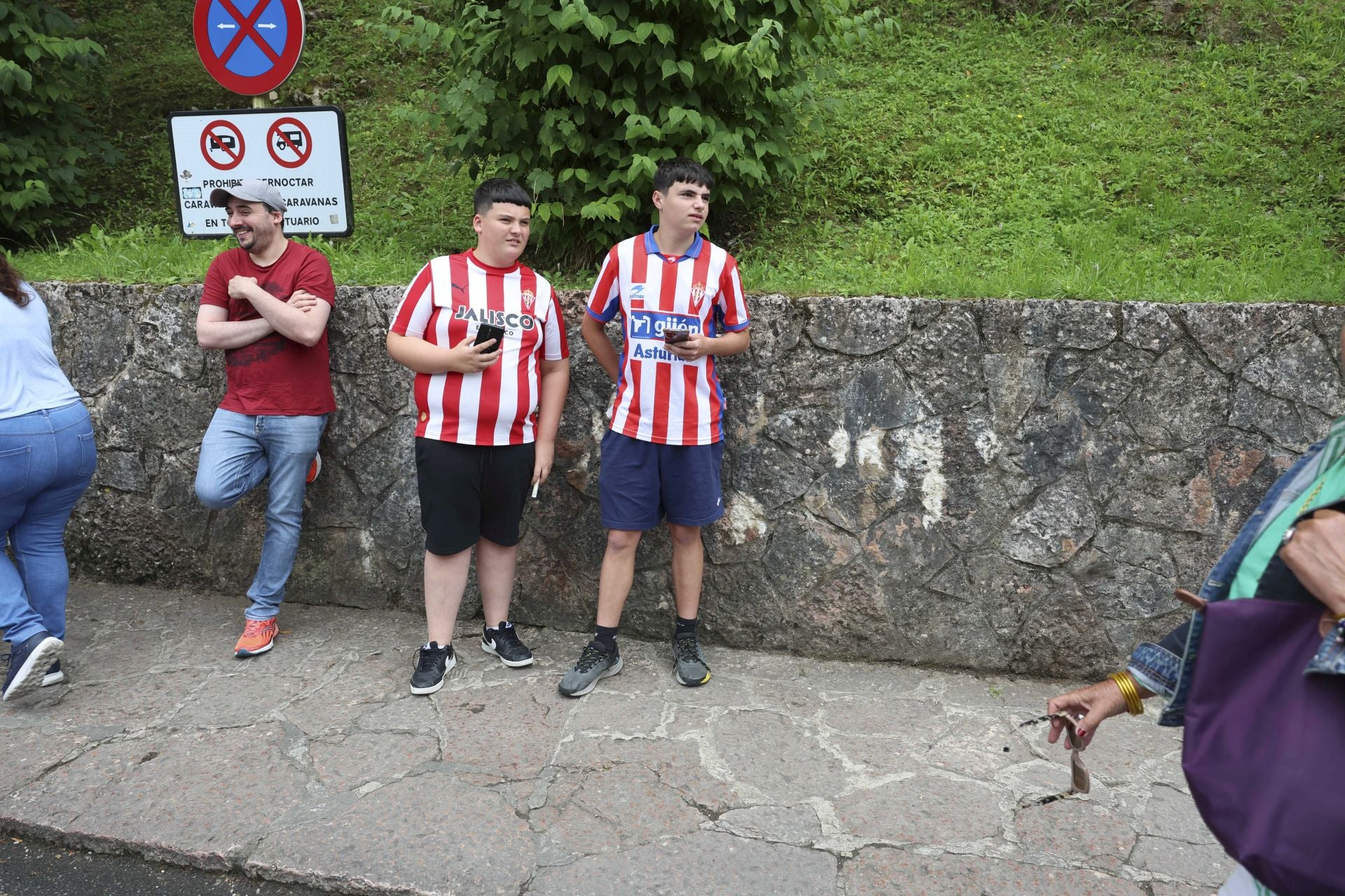 La Santina bendice la nueva temporada del Sporting de Gijón