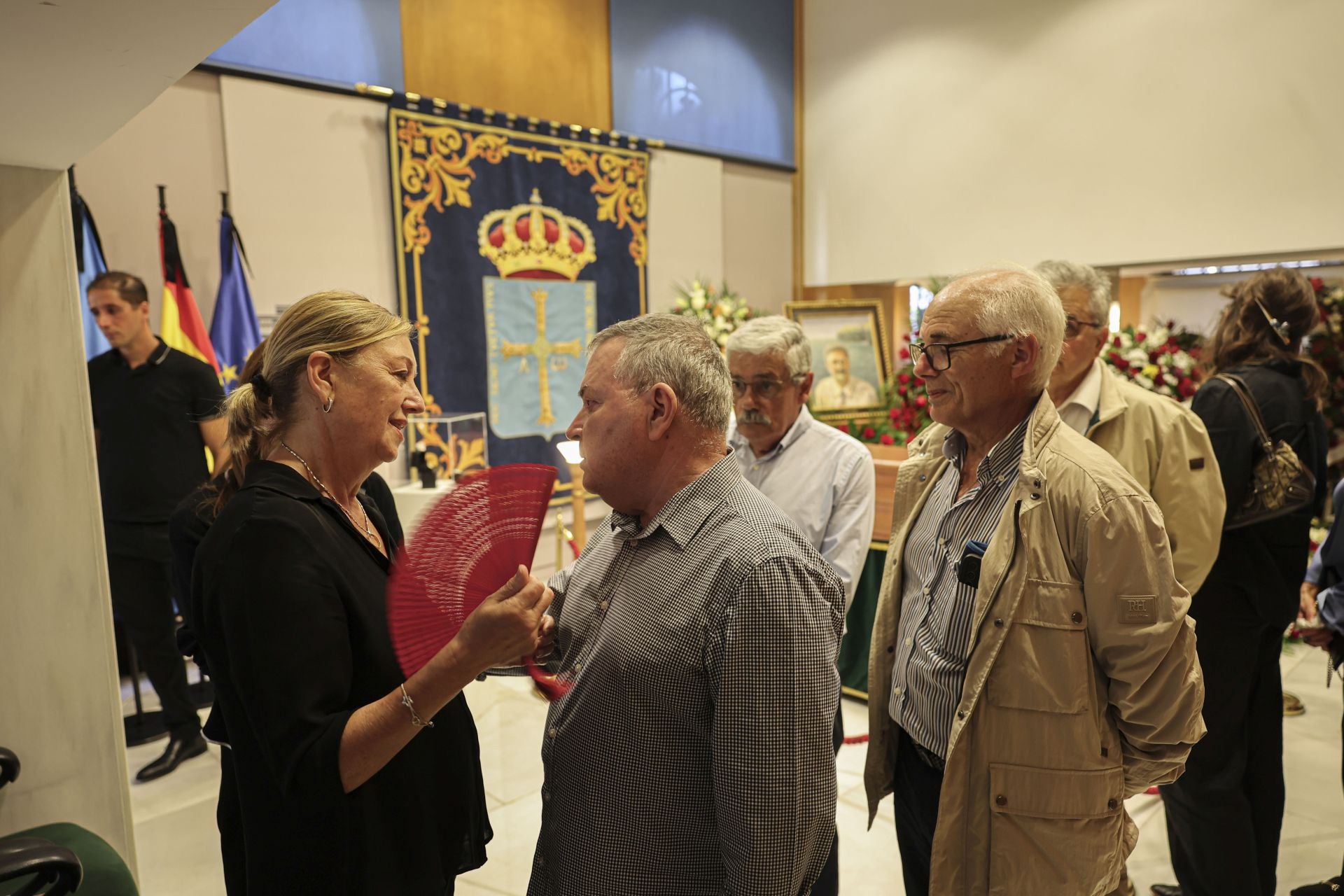 Asturias despide a Antonio Trevín