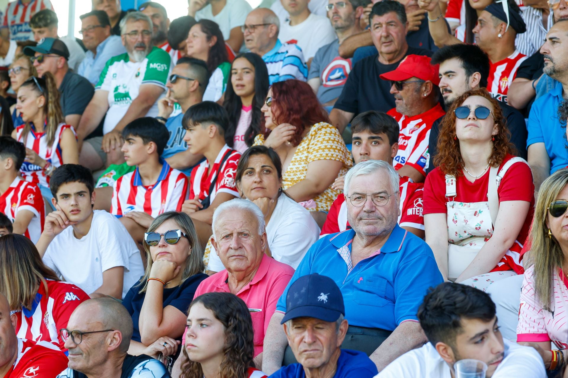 ¿Estuviste en el Sporting de Gijón - Racing de Santander? ¡Búscate!