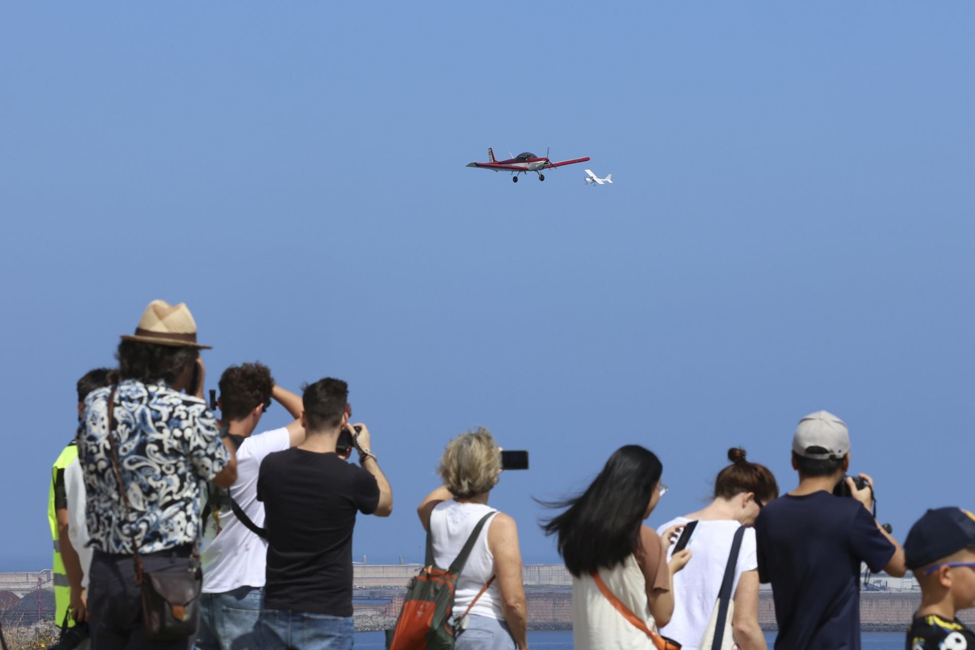Todo listo para el Festival Aéreo de Gijón: las mejores fotos del último ensayo