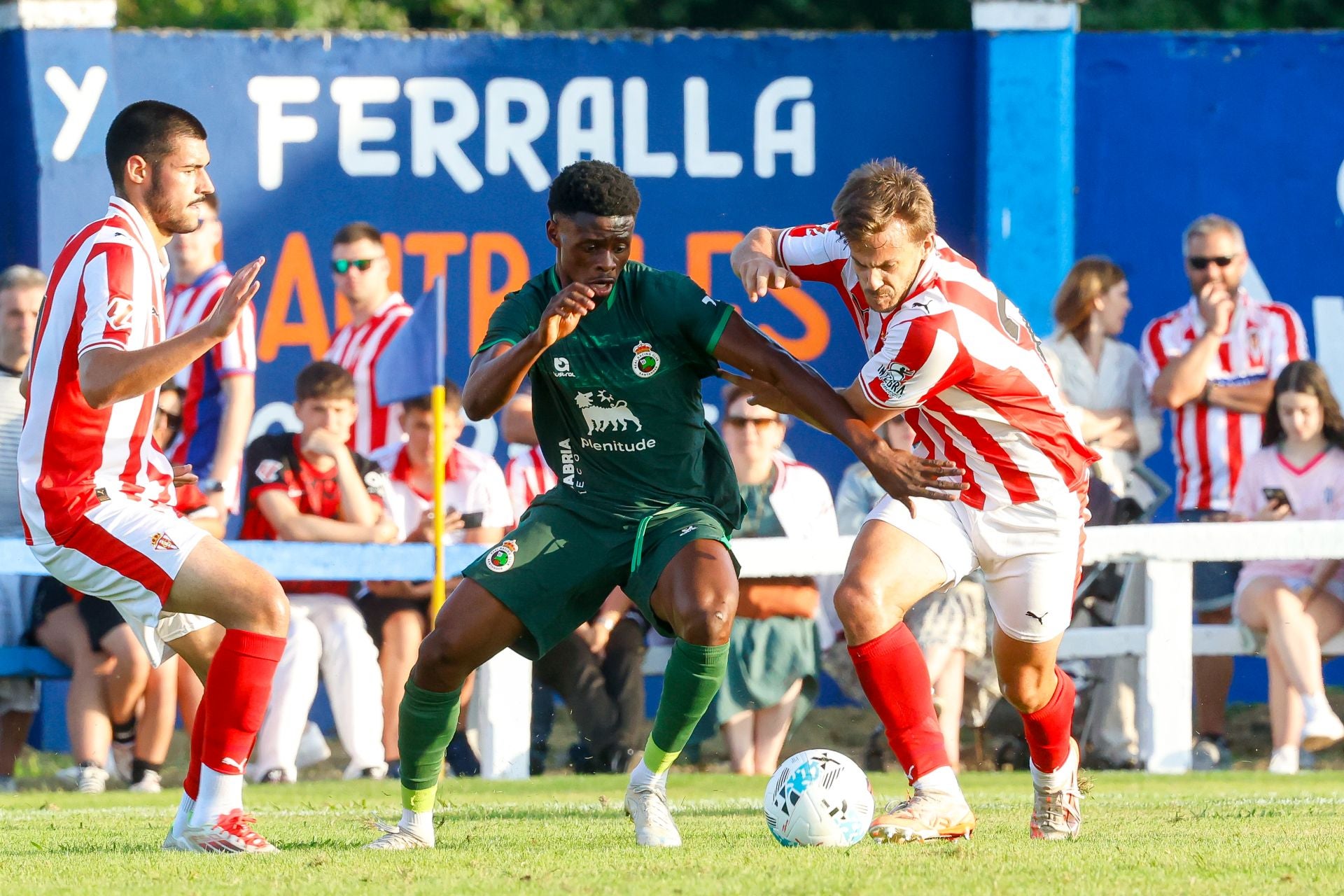 Las mejores imágenes del Sporting - Racing de Santander