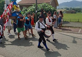 Devoción y tradición se dan la mano para celebrar Santa Ana a lo grande en Granda