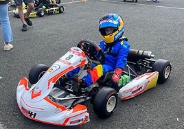 Neizan, con su kart en la prueba gallega.