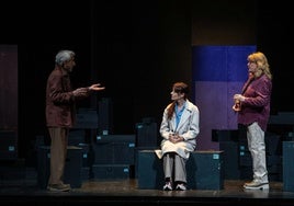José Sacristán, que vuelve esta temporada a Avilés, interpreta la obra de juan Mayorga 'La colección' en el Teatro Palacio Valdés junto a Ana Marzoa y Zaira Montes.