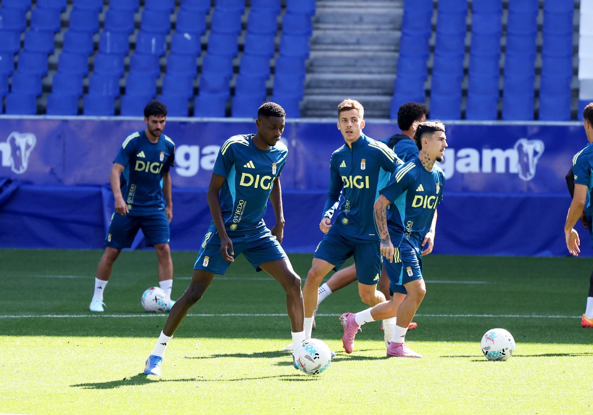 El entrenamiento del Real Oviedo de este 30 de julio, en imágenes