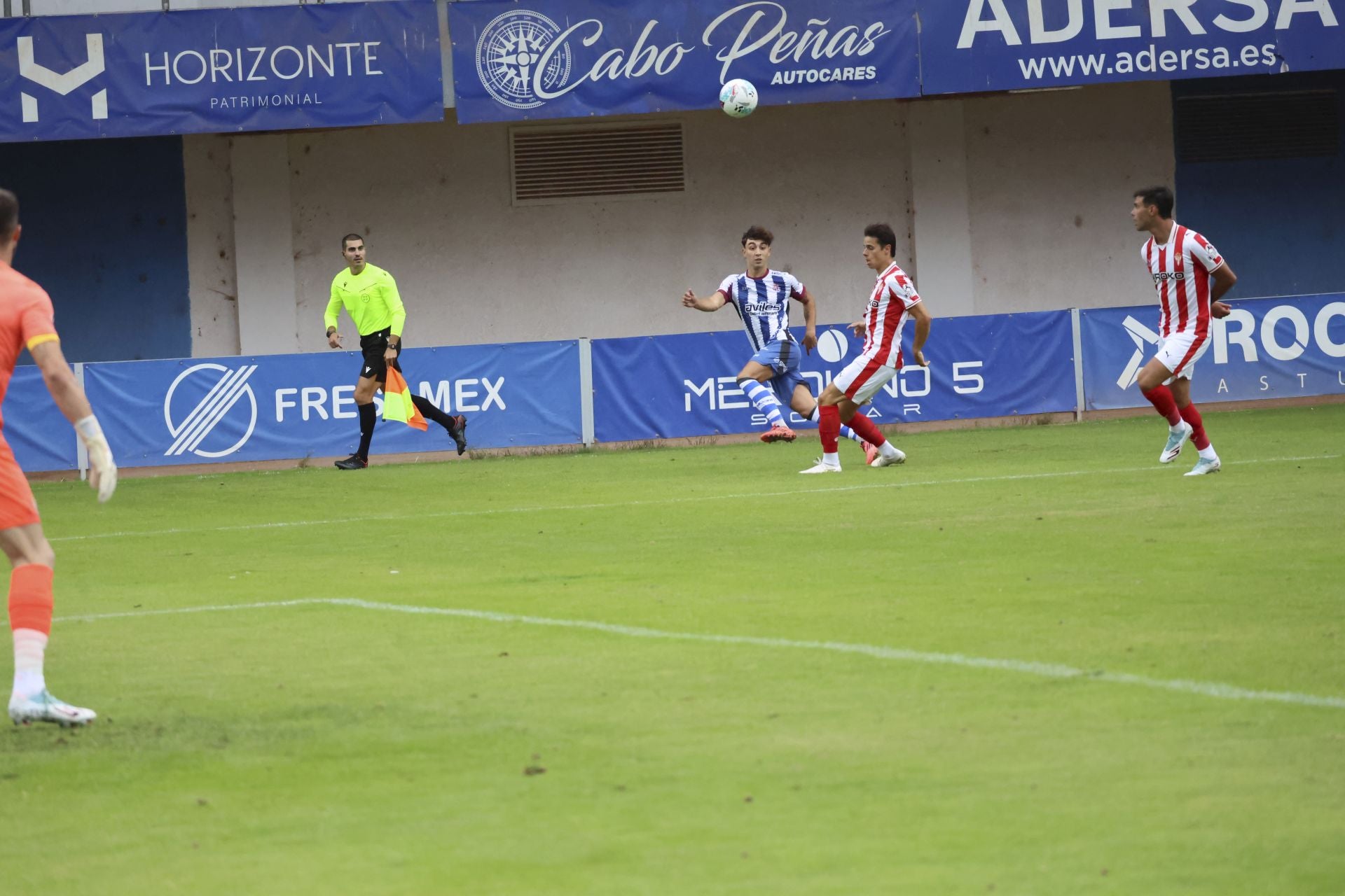 Las mejores imágenes del Real Avilés - Sporting de Gijón