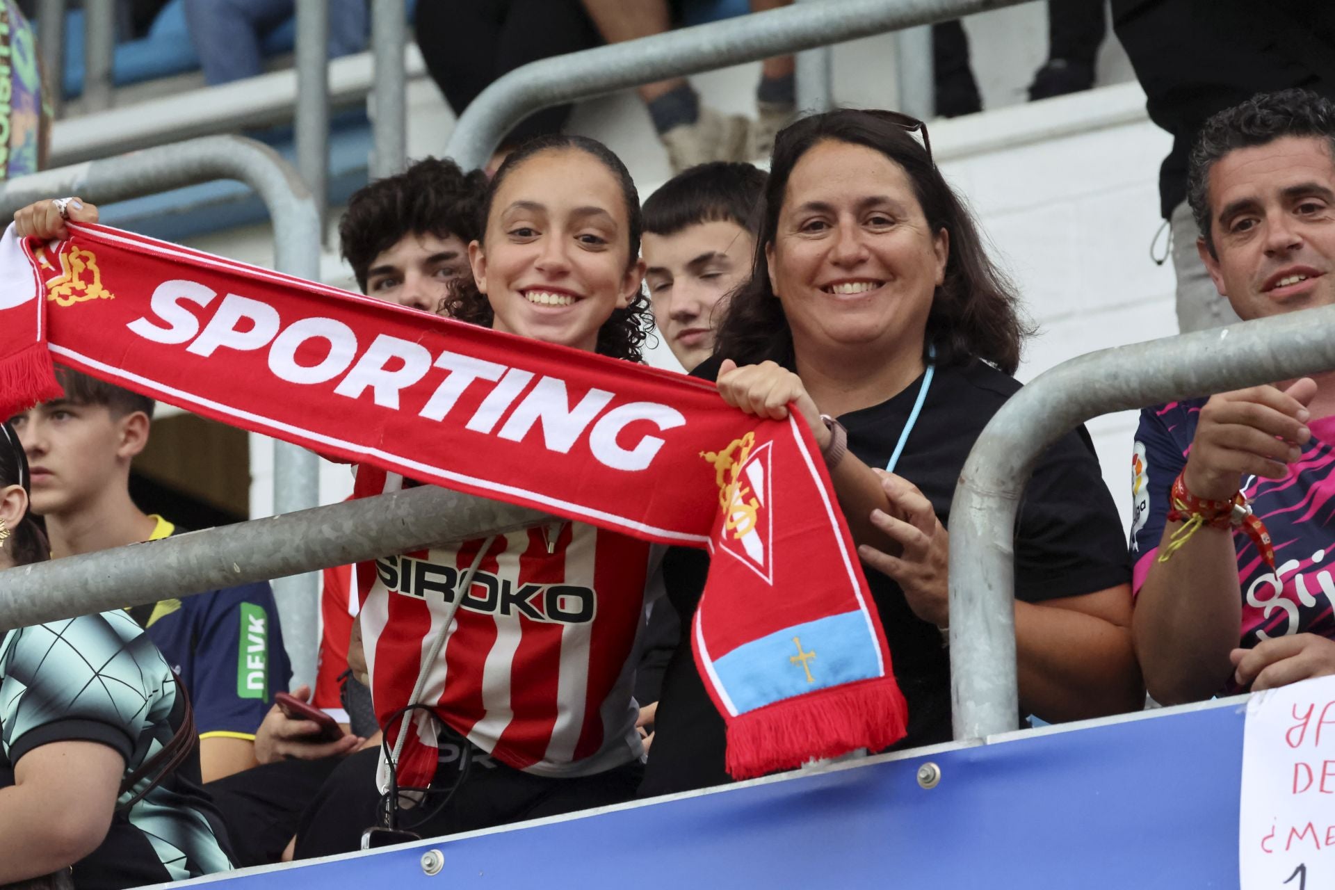 Las mejores imágenes del Real Avilés - Sporting de Gijón