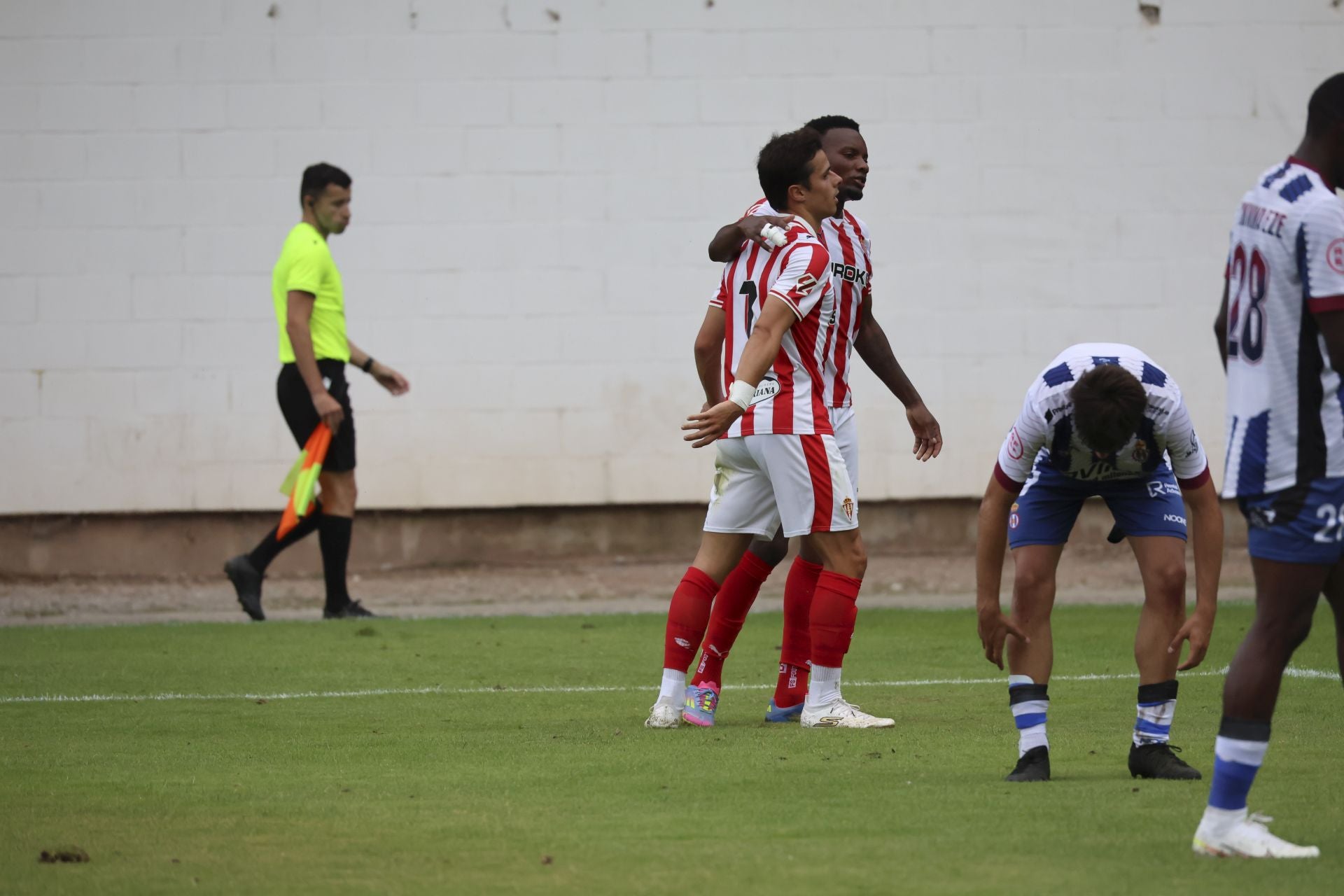 Las mejores imágenes del Real Avilés - Sporting de Gijón