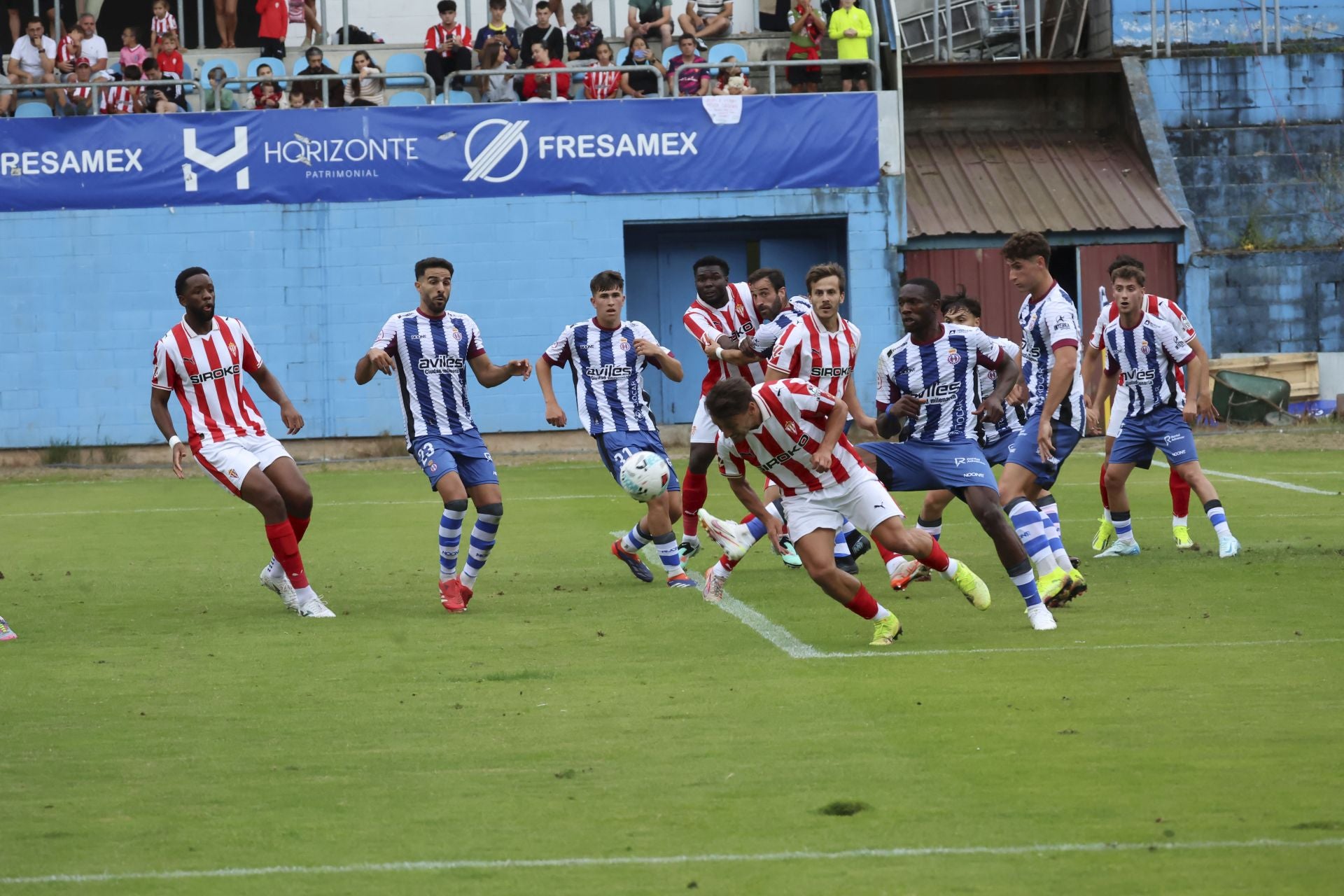 Las mejores imágenes del Real Avilés - Sporting de Gijón