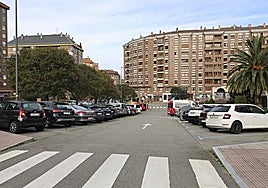 Conduce ebrio, orina en la calle y acaba pegando a la policía en Avilés