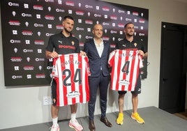 Justin Smith, David Guerra y Lucas Perrin, en la sala de prensa de Mareo.