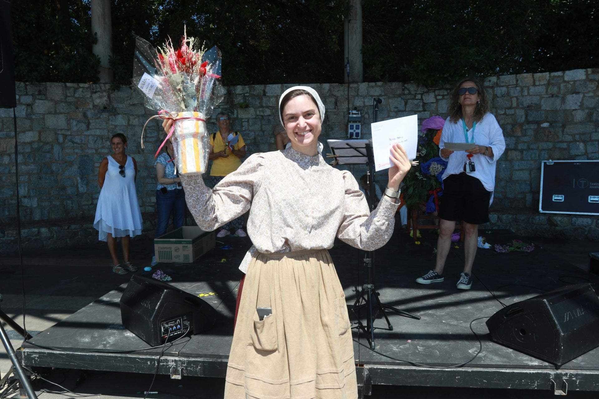 Juegos tradicionales y desfile por el Día de Asturias en Gijón