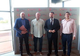 Guzmán Pendás, Juan José Martínez, Carlos Rato y Ricardo Presa, en el acto.