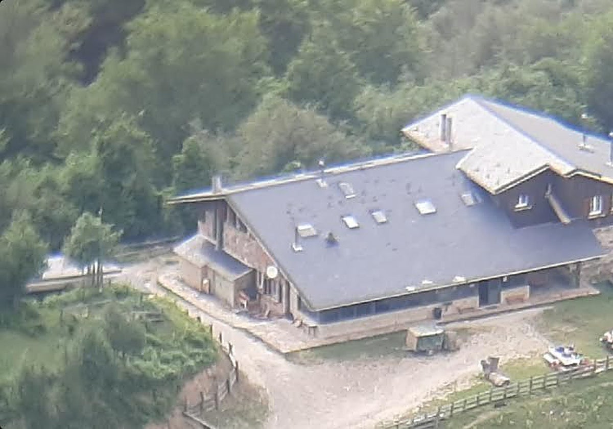 Refugio de Brañagallones.