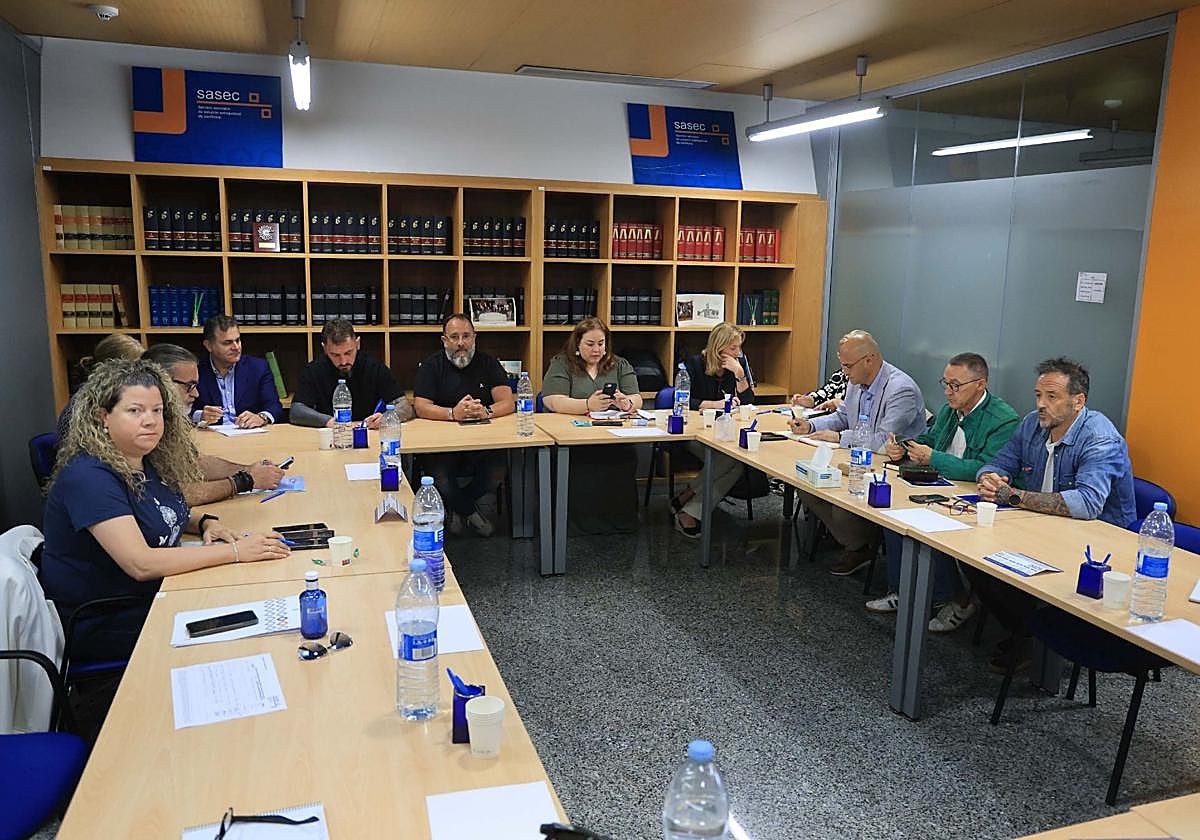 Una de las reuniones en el SASEC para negociar el ERE.