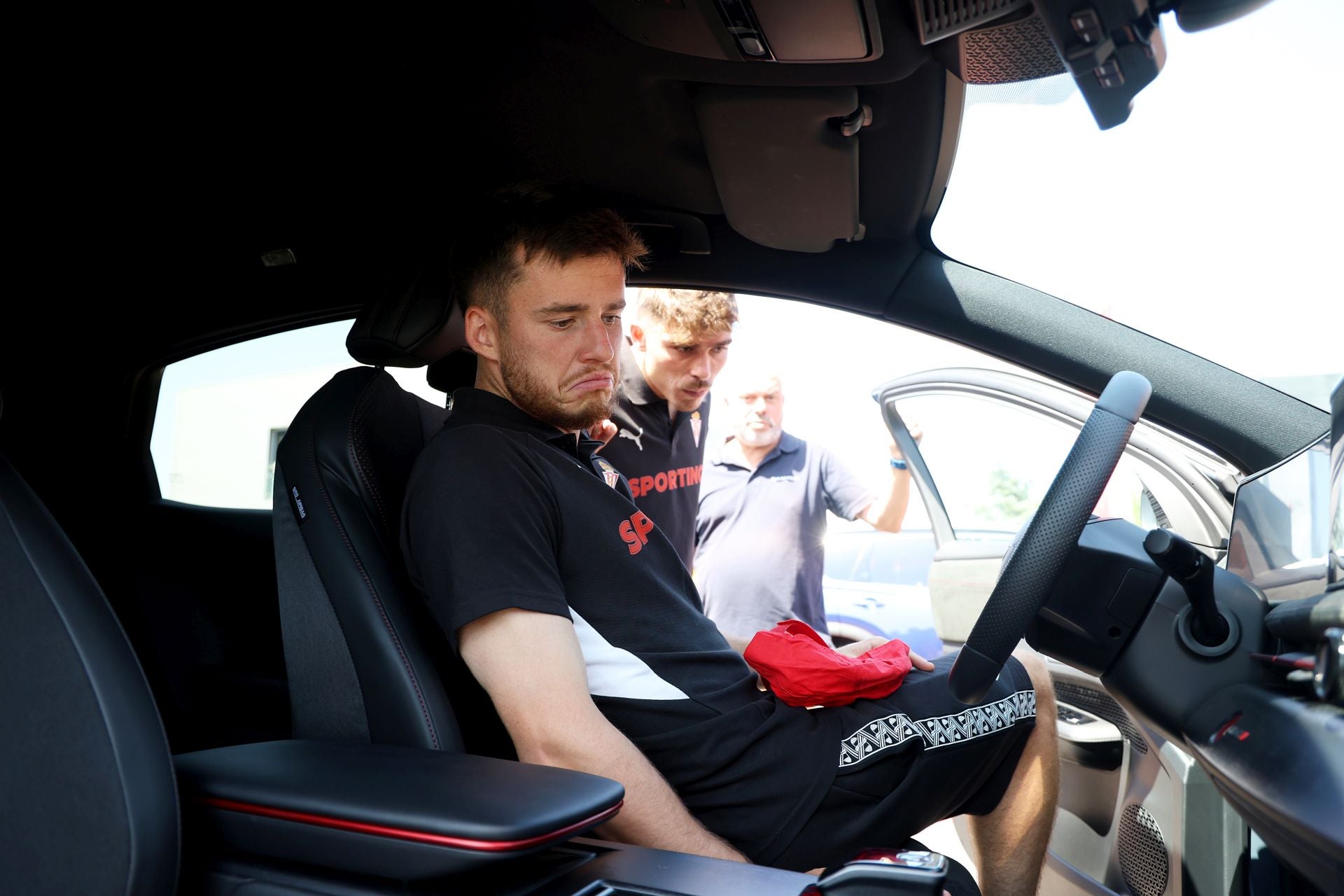 El Sporting de Gijón disfruta de la Feria de Muestras de Asturias