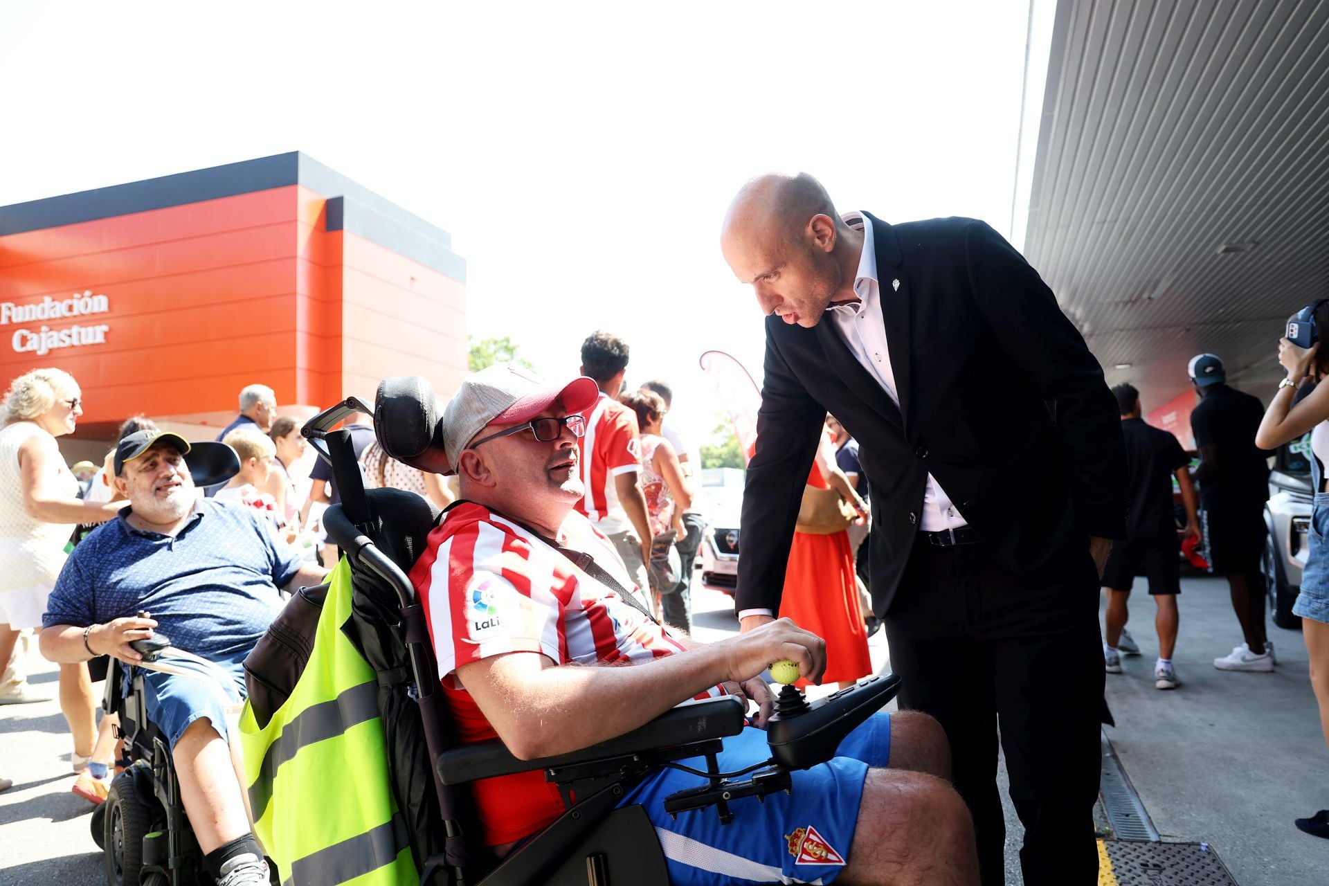 El Sporting de Gijón disfruta de la Feria de Muestras de Asturias