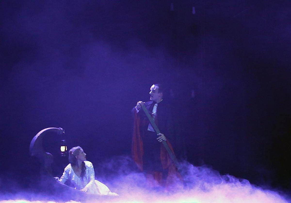 El Fantasma de la Ópera triunfó ayer en el Jovellanos.