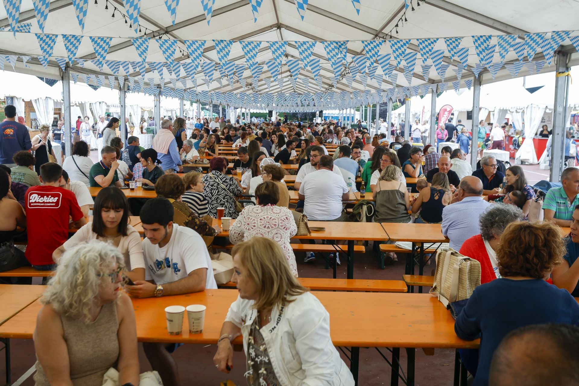 Avilés se rinde a la cerveza