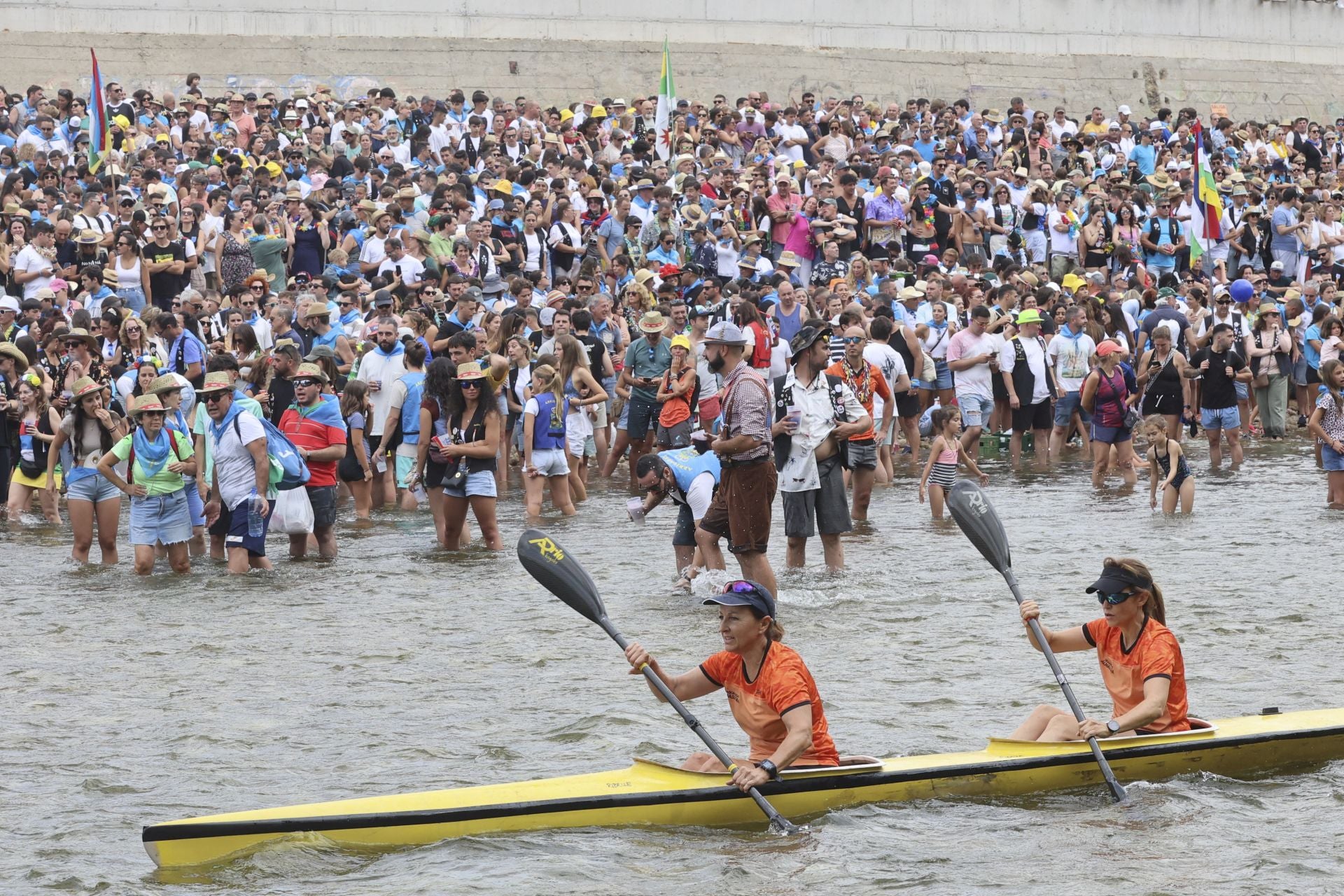 Descenso del Sella: las mejores fotos de la Fiesta de les Piragües