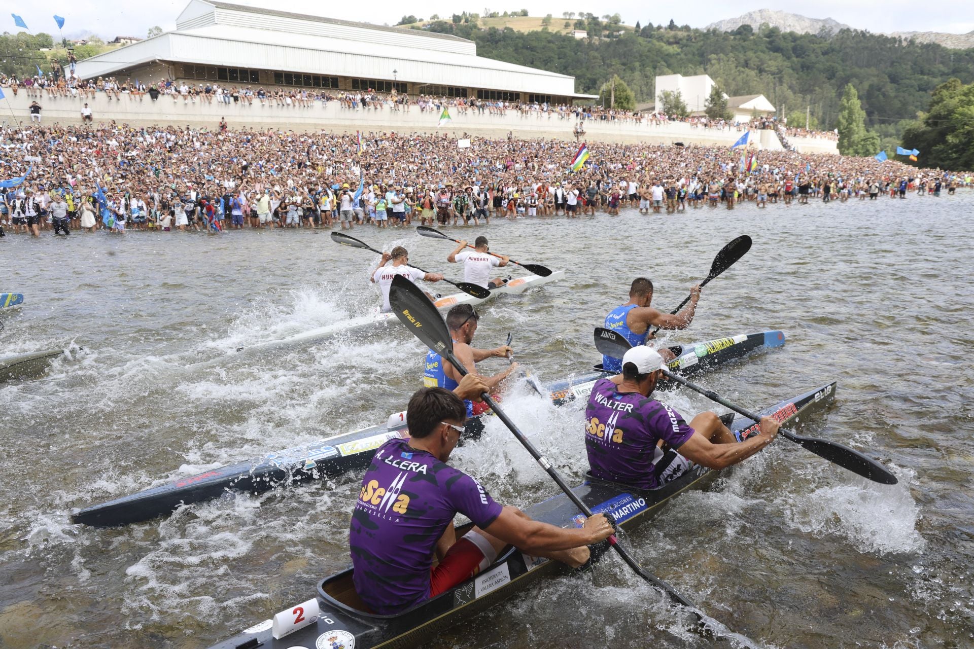 Descenso del Sella: las mejores fotos de la Fiesta de les Piragües