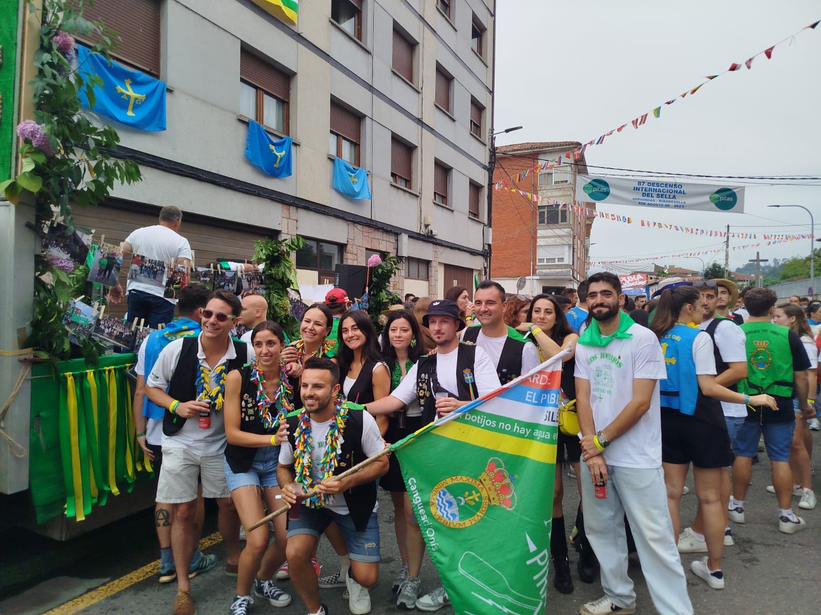 Así fue el desfile del Descenso del Sella 2025. ¡Búscate en las fotos!