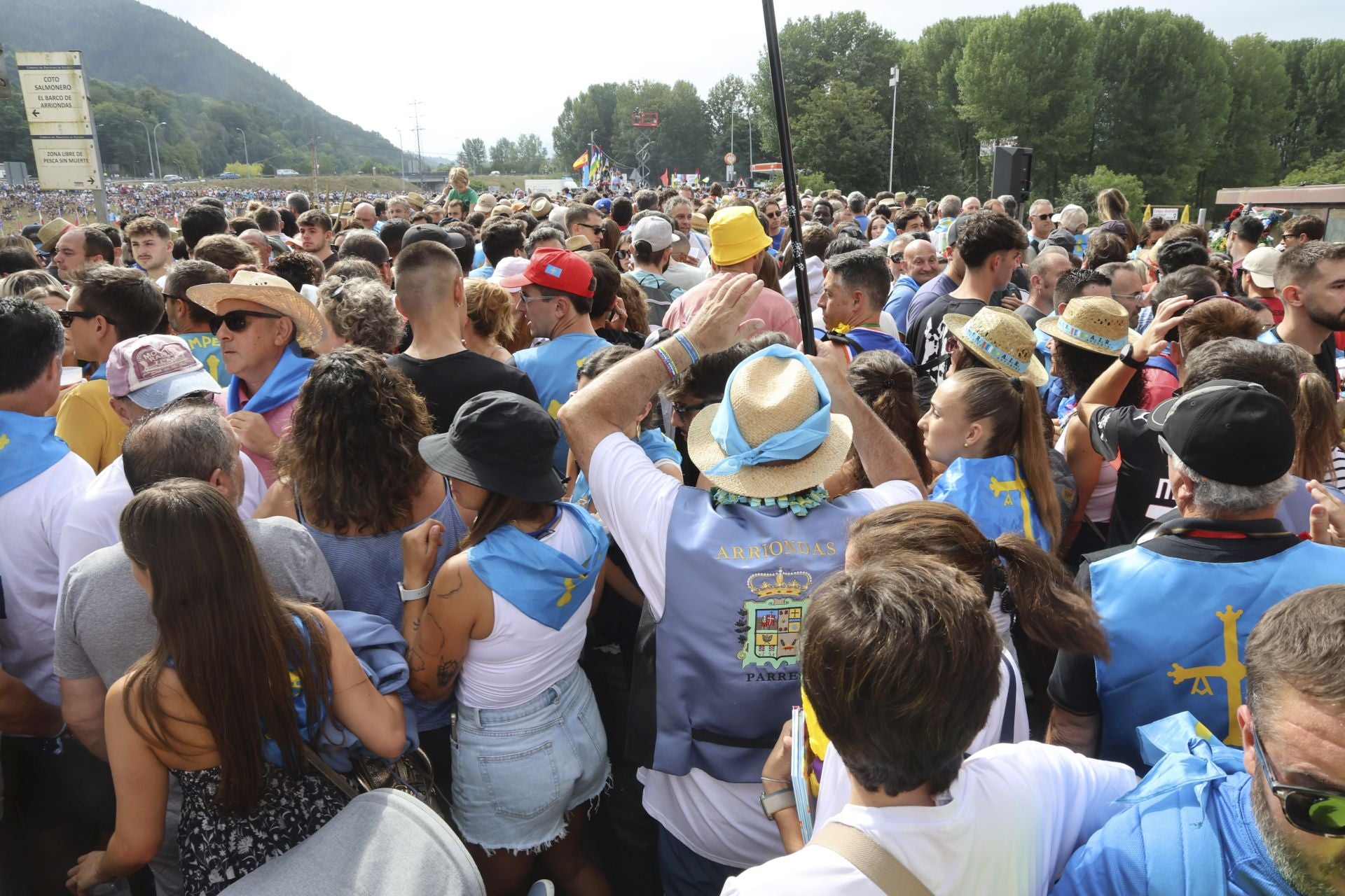 Así fue el desfile del Descenso del Sella 2025. ¡Búscate en las fotos!