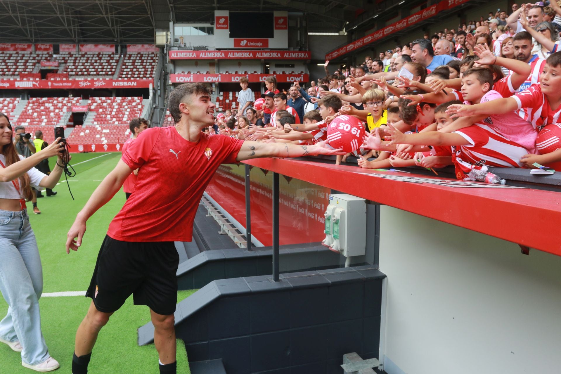 Entrenamiento del Sporting de Gijón con una gran sorpresa