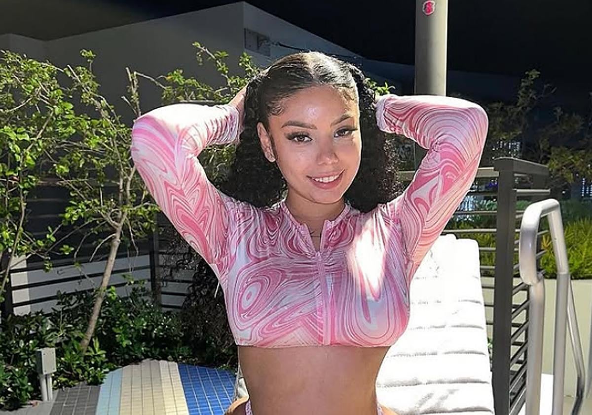 Lina Bina, en una imagen que subió a Instagram.