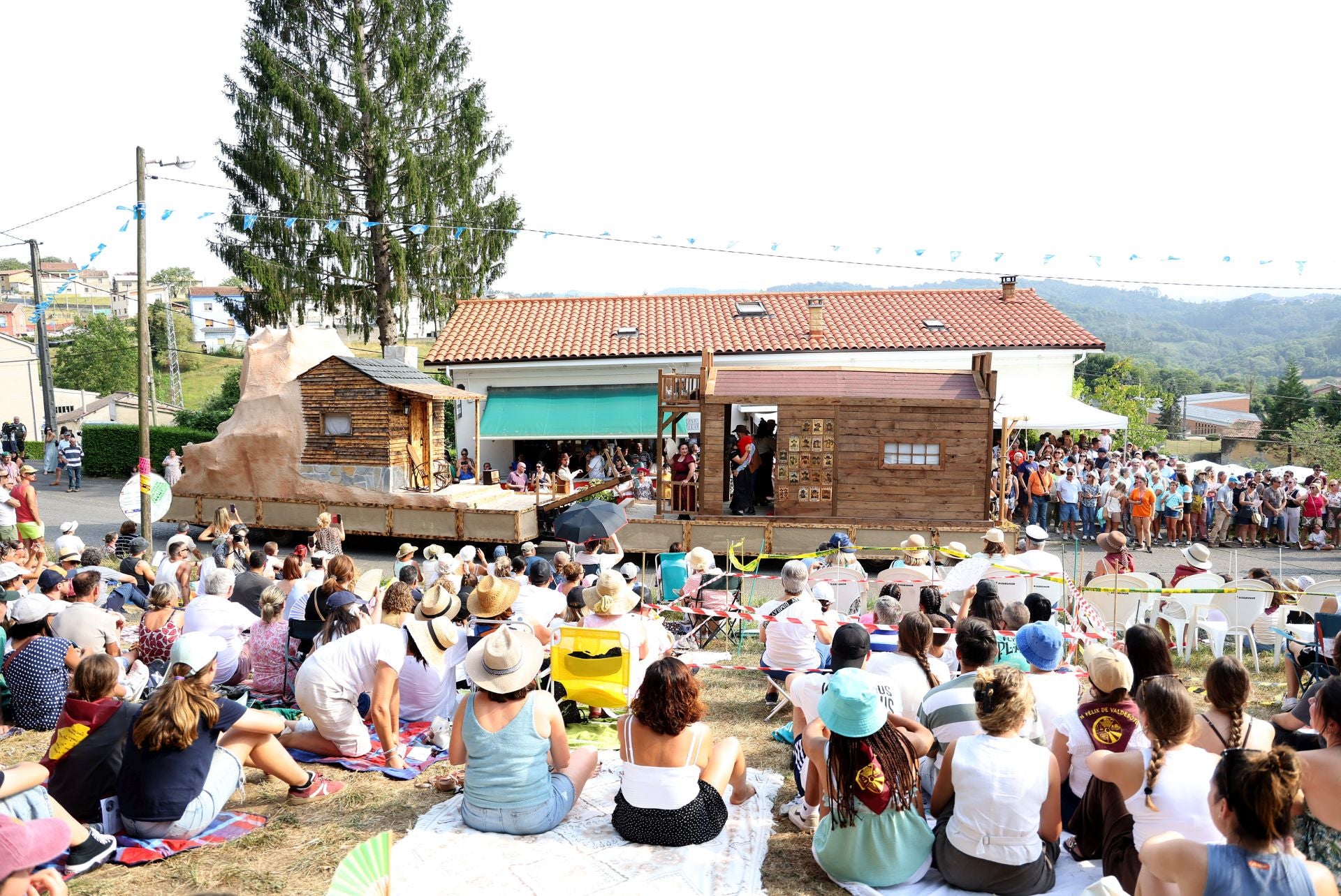 Las carrozas vuelven a Valdesoto