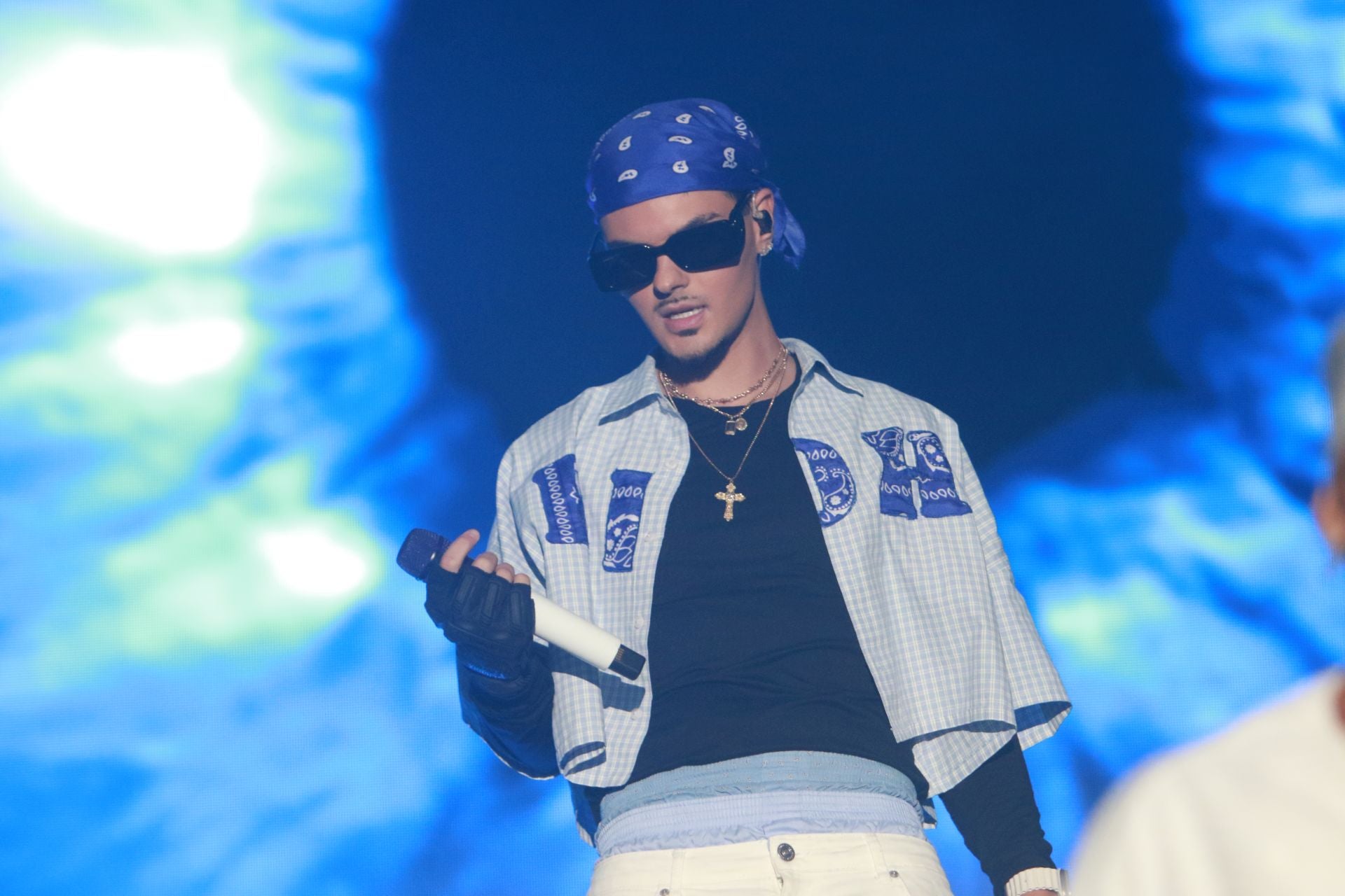 Abraham Mateo ilumina el escenario de Poniente, en Gijón