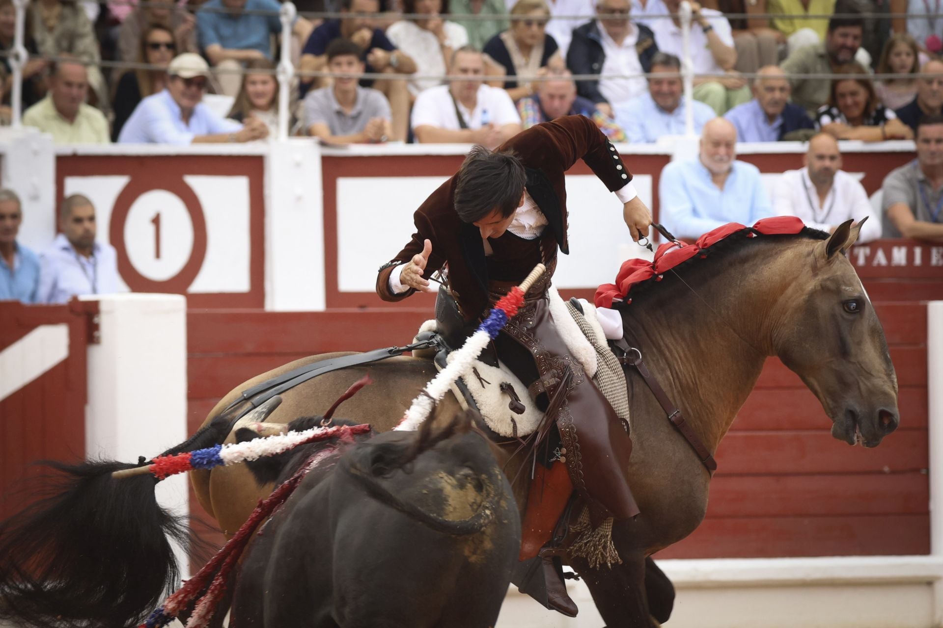 Tarde de rejones en la Feria taurina de Begoña en Gijón