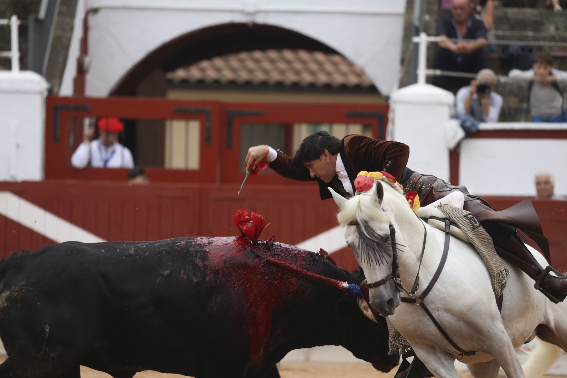 Tarde de rejones en la Feria taurina de Begoña en Gijón