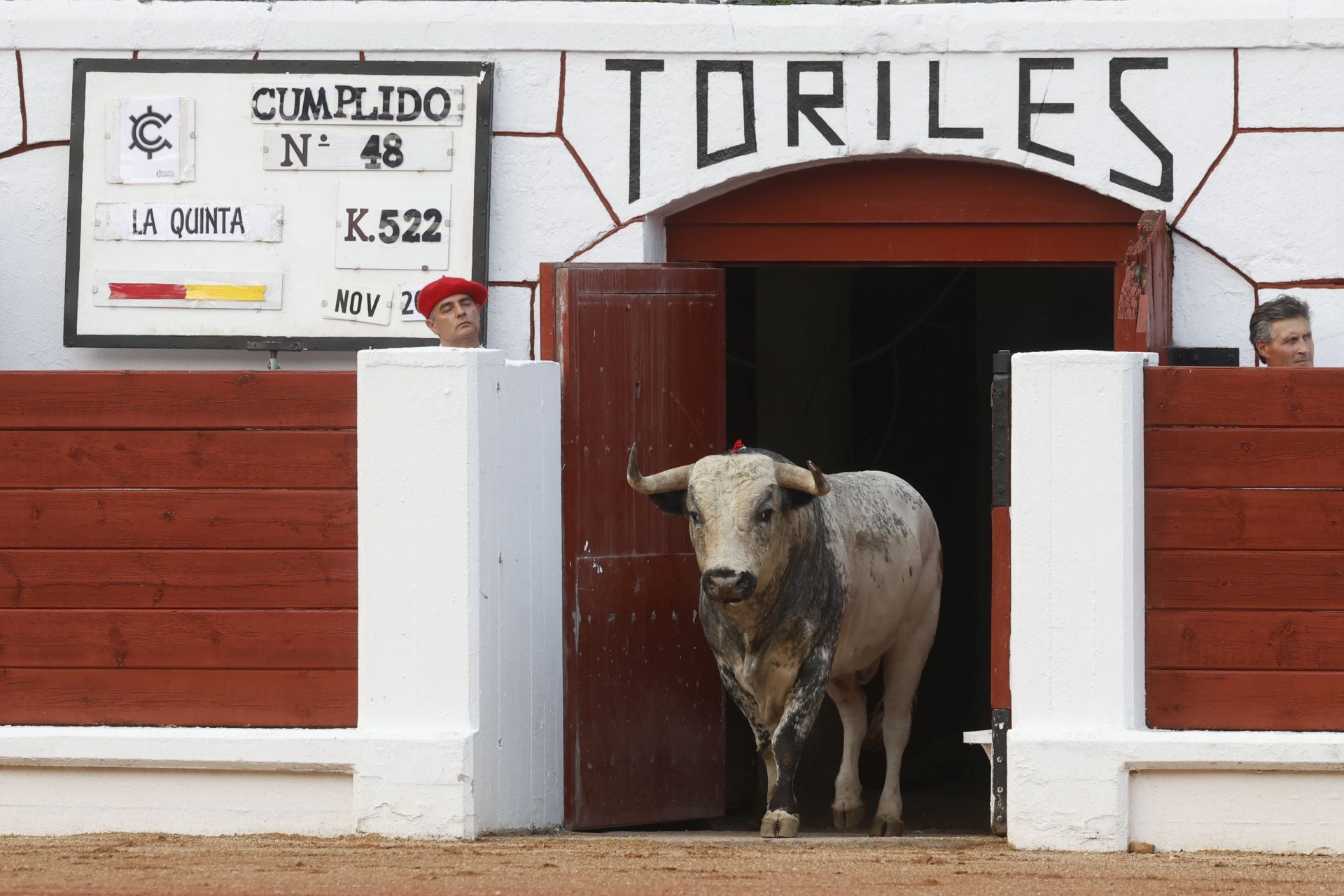 Tercera tarde de toros en la Feria de Begoña de Gijón
