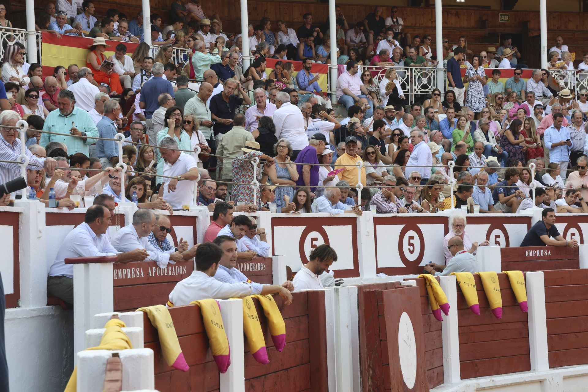Tercera tarde de toros en la Feria de Begoña de Gijón