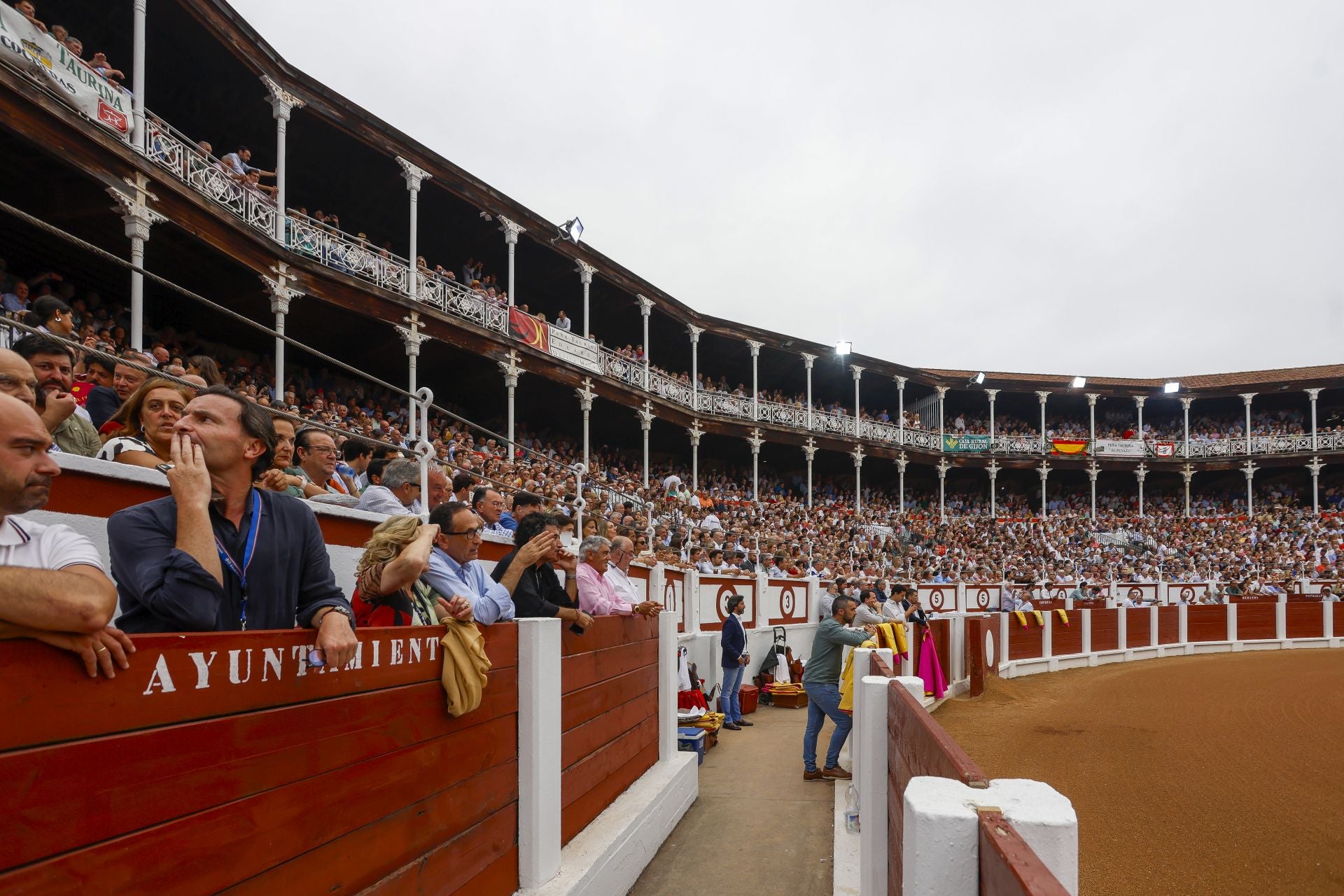 La cuarta de la Feria de Begoña de Gijón, con Fortes, Ortega y Roca Rey