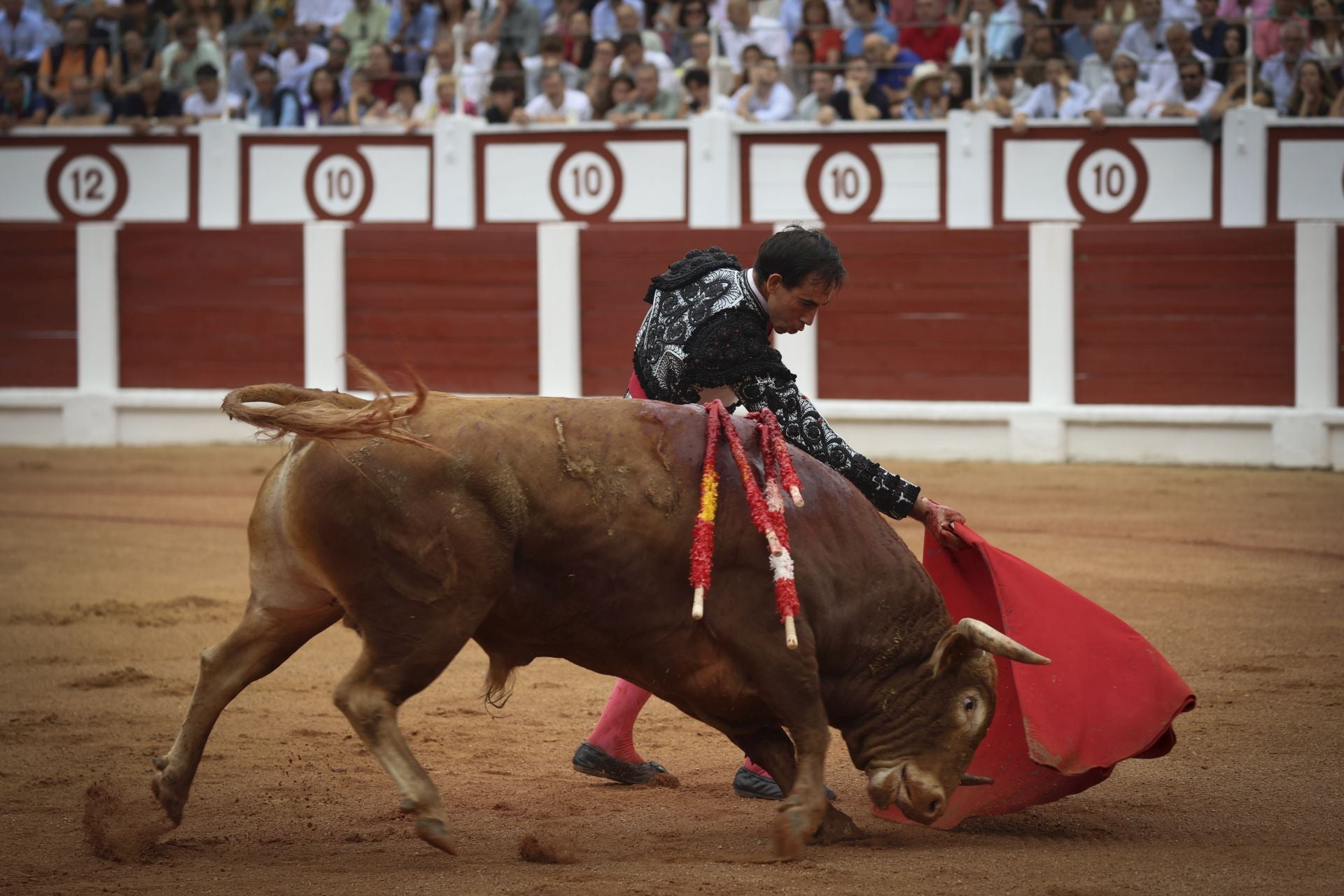 La cuarta de la Feria de Begoña de Gijón, con Fortes, Ortega y Roca Rey