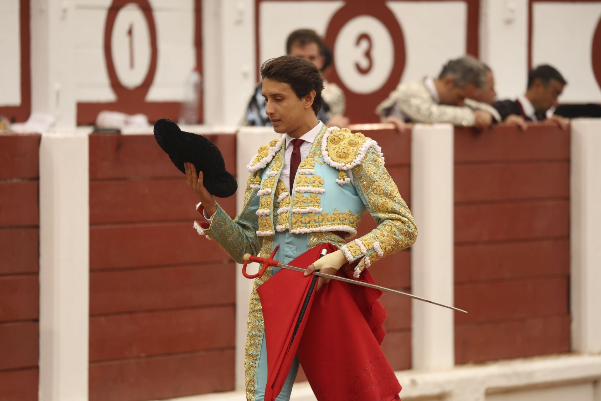 La cuarta de la Feria de Begoña de Gijón, con Fortes, Ortega y Roca Rey
