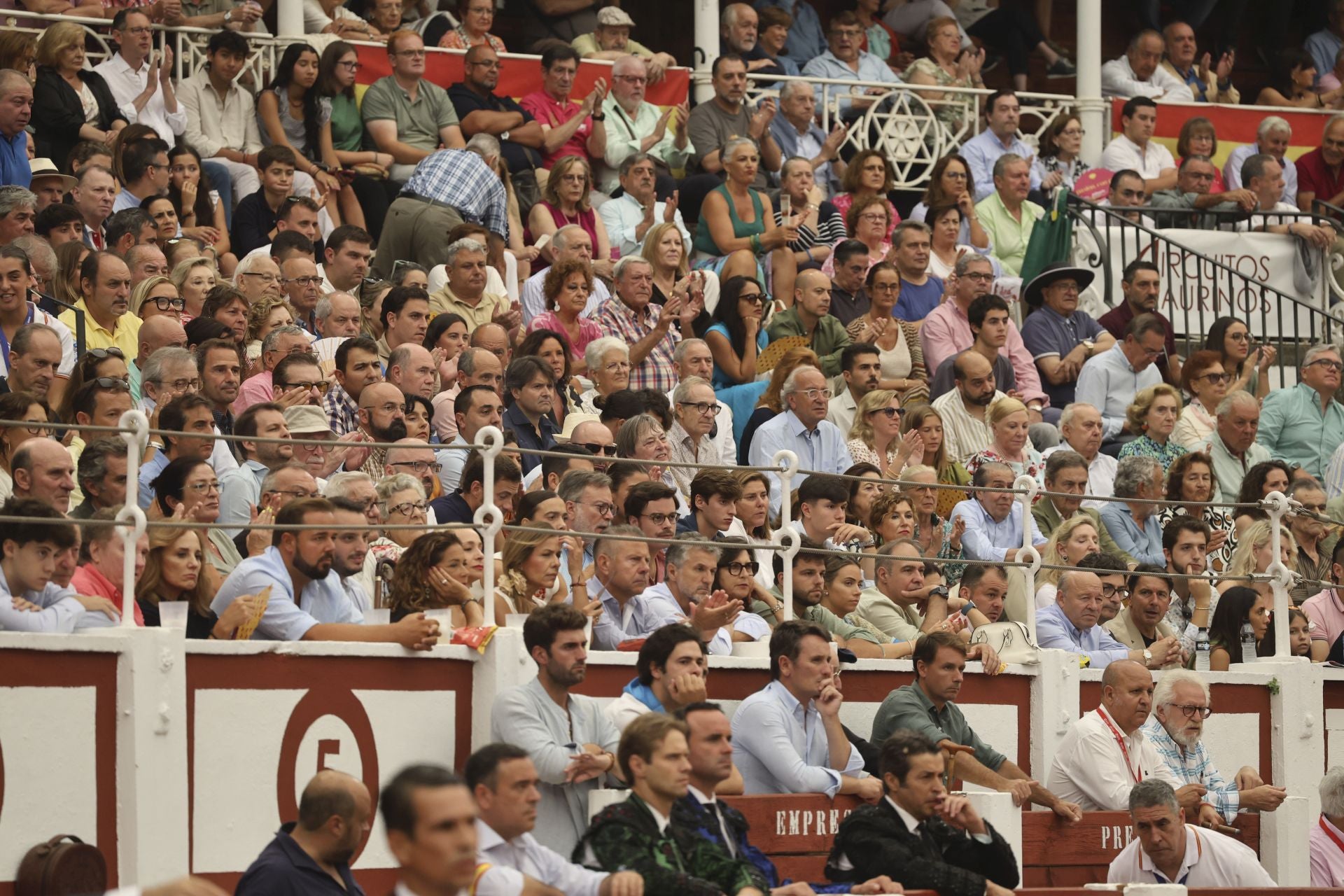 Último día de Feria taurina en Gijón: Manzanares y Talavante triunfan en El Bibio
