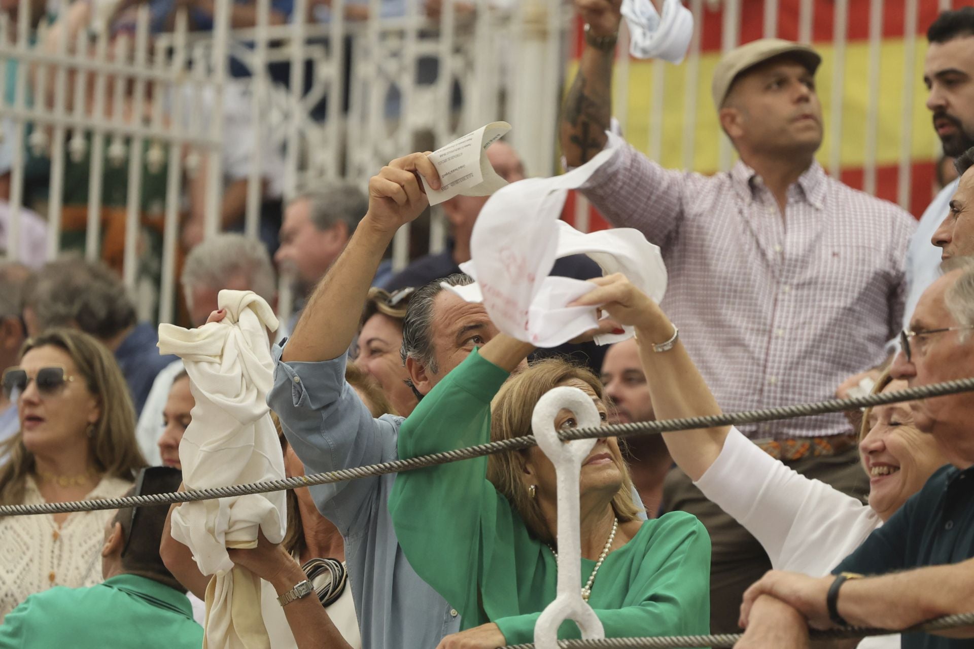 Último día de Feria taurina en Gijón: Manzanares y Talavante triunfan en El Bibio