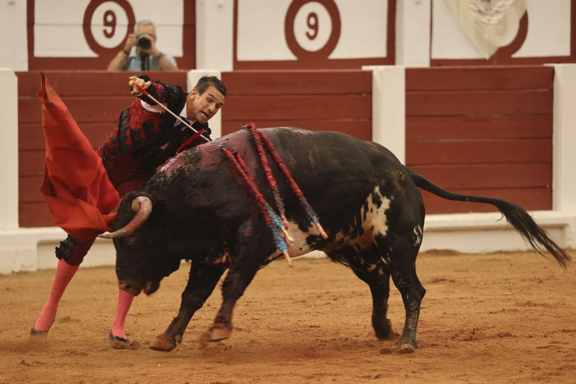 Último día de Feria taurina en Gijón: Manzanares y Talavante triunfan en El Bibio