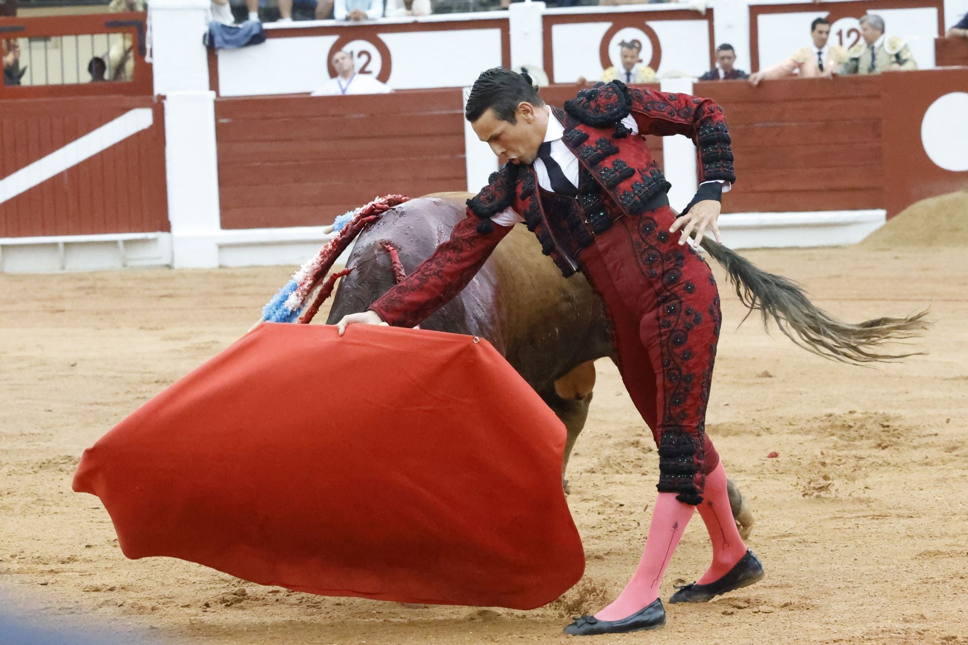 Último día de Feria taurina en Gijón: Manzanares y Talavante triunfan en El Bibio