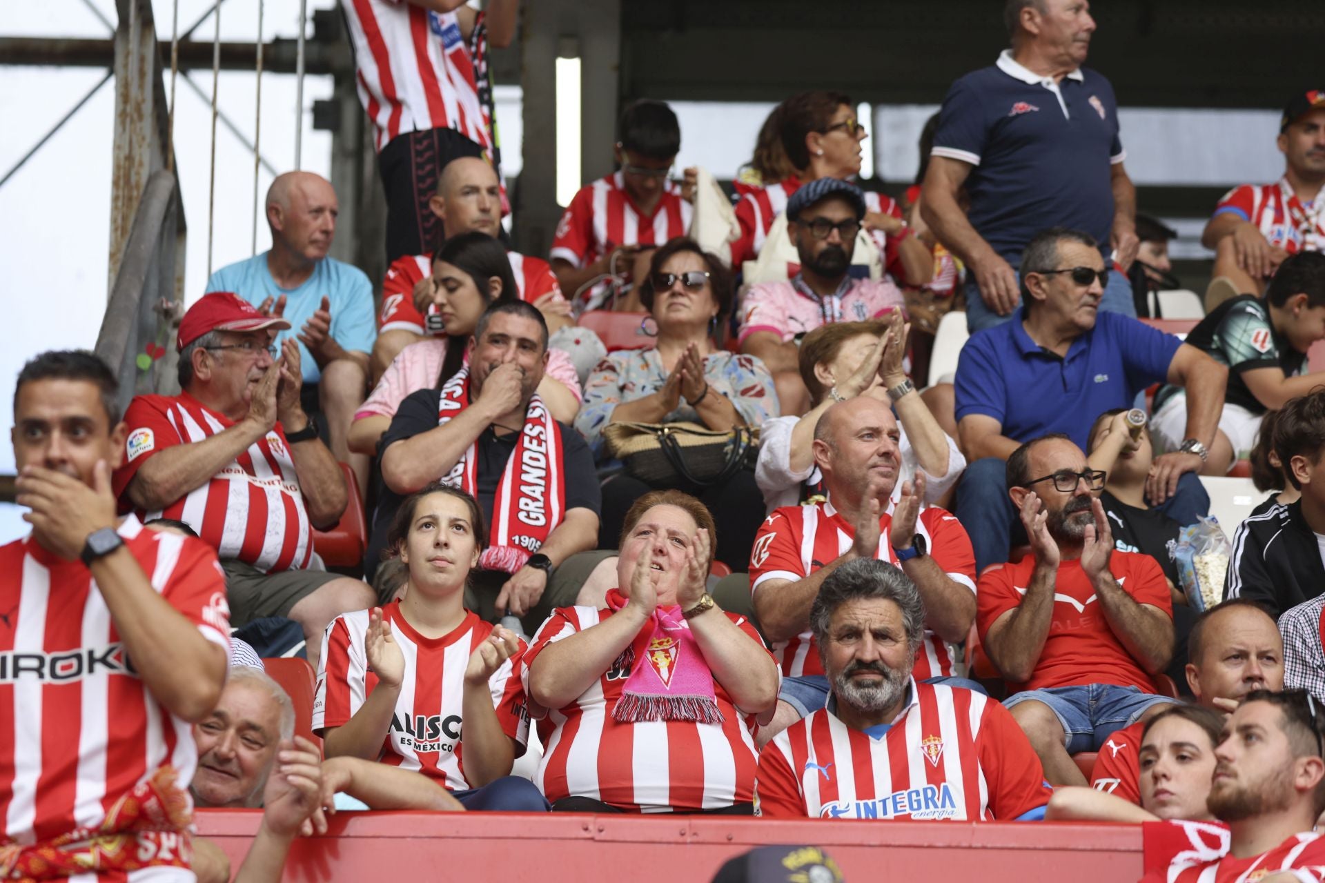 ¿Estuviste en el Sporting de Gijón - Córdoba? ¡Búscate!