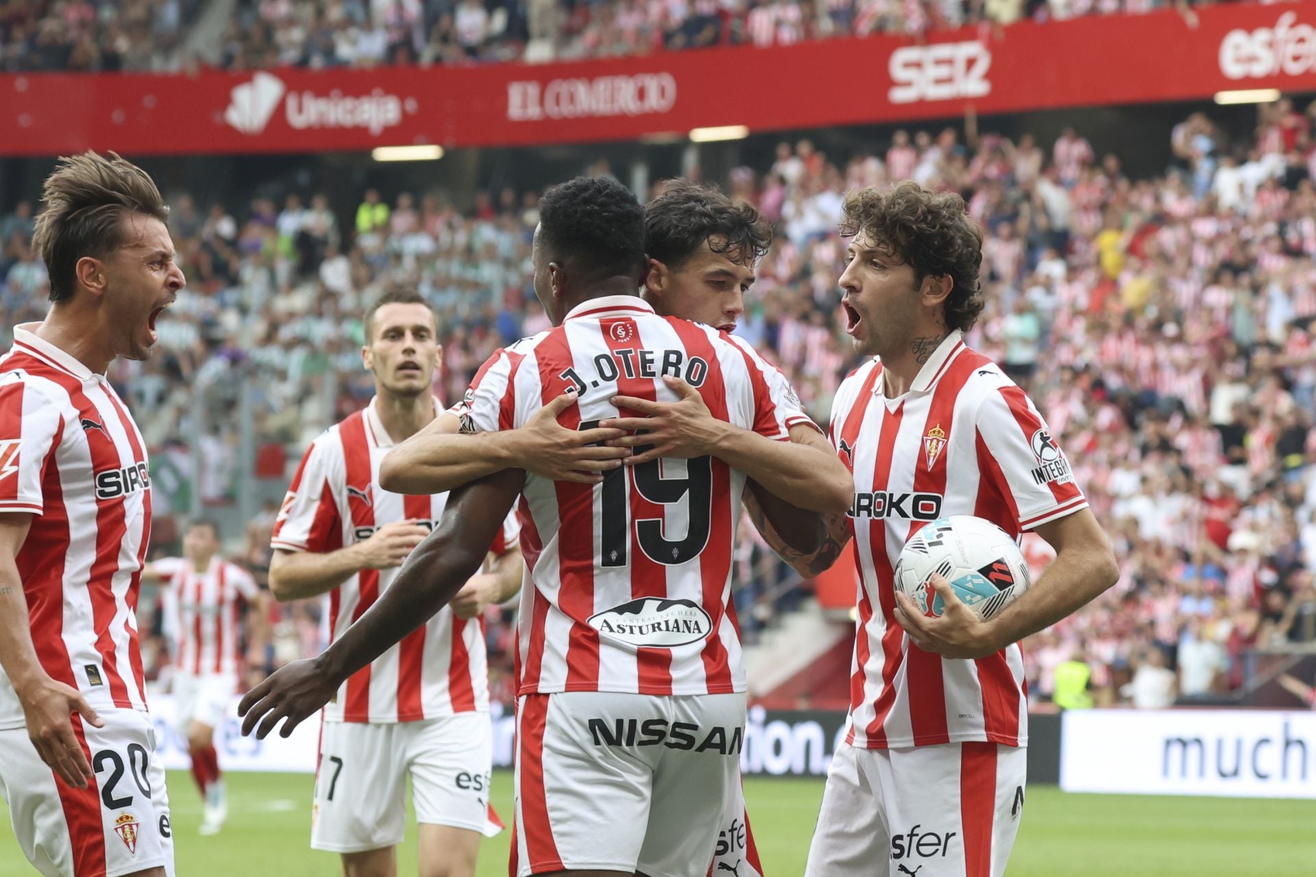 Fotos: Las mejores imágenes del Sporting - Córdoba