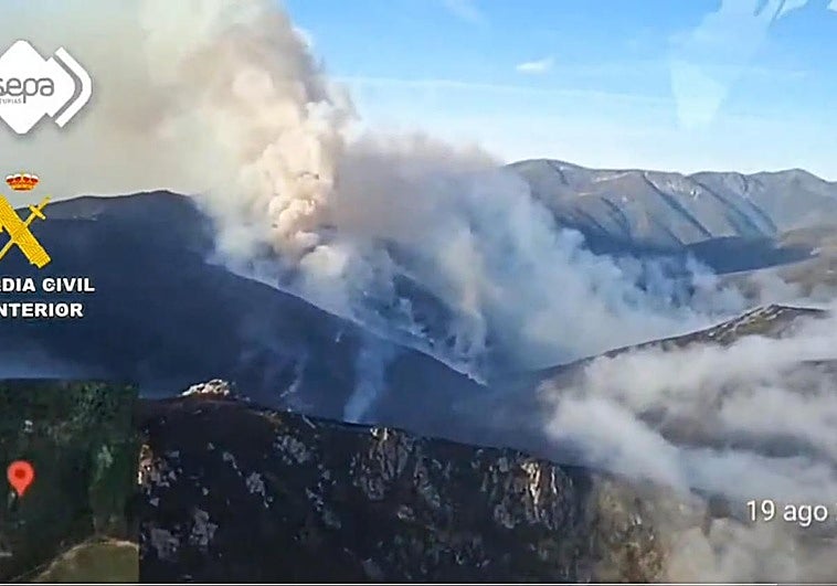 Incendio de Degaña esta mañana.